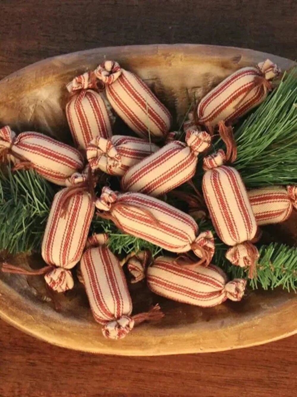 Peppermint Candy Fills - Set of 12 Red NEW